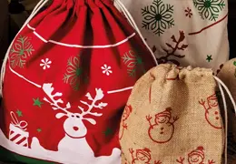 draagzakken met kestmotieven, totebags in eindejaarsthema