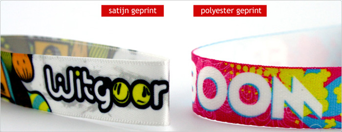 2 verschillende types van stoffen polsbandjes vergeleken: polyester en satijn