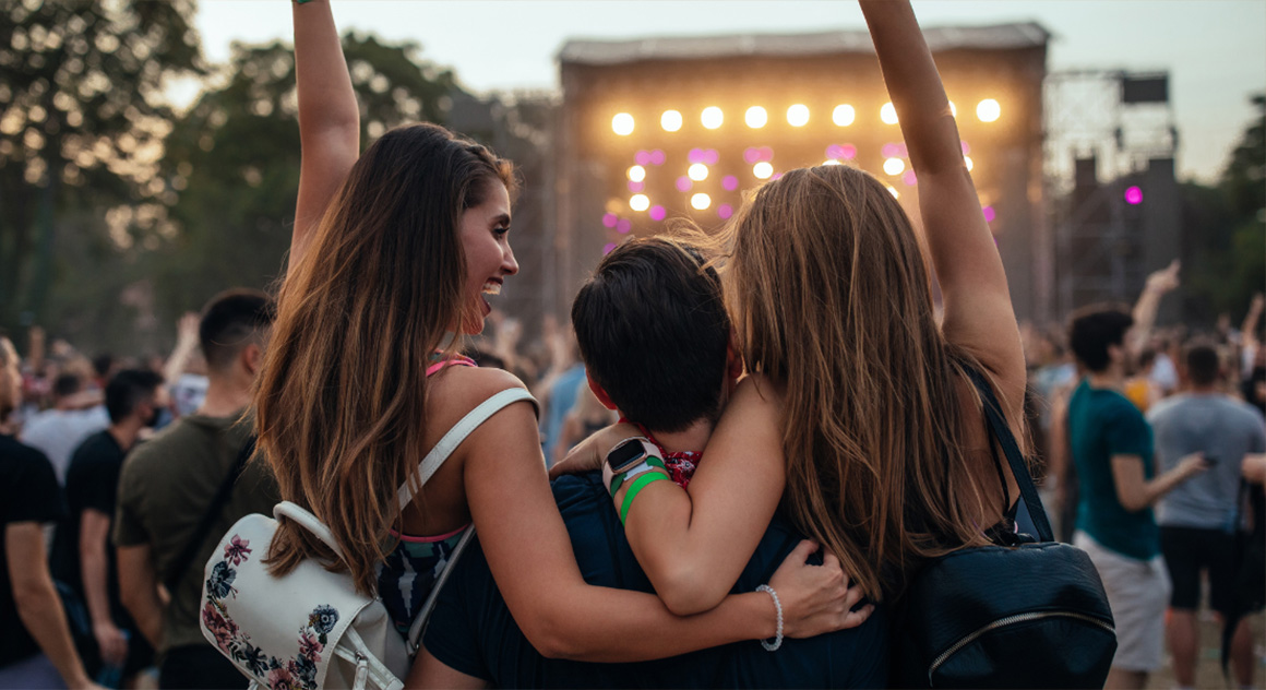 Het festivalseizoen roept: 4 onmisbare promotiematerialen voor organisatoren en sponsors